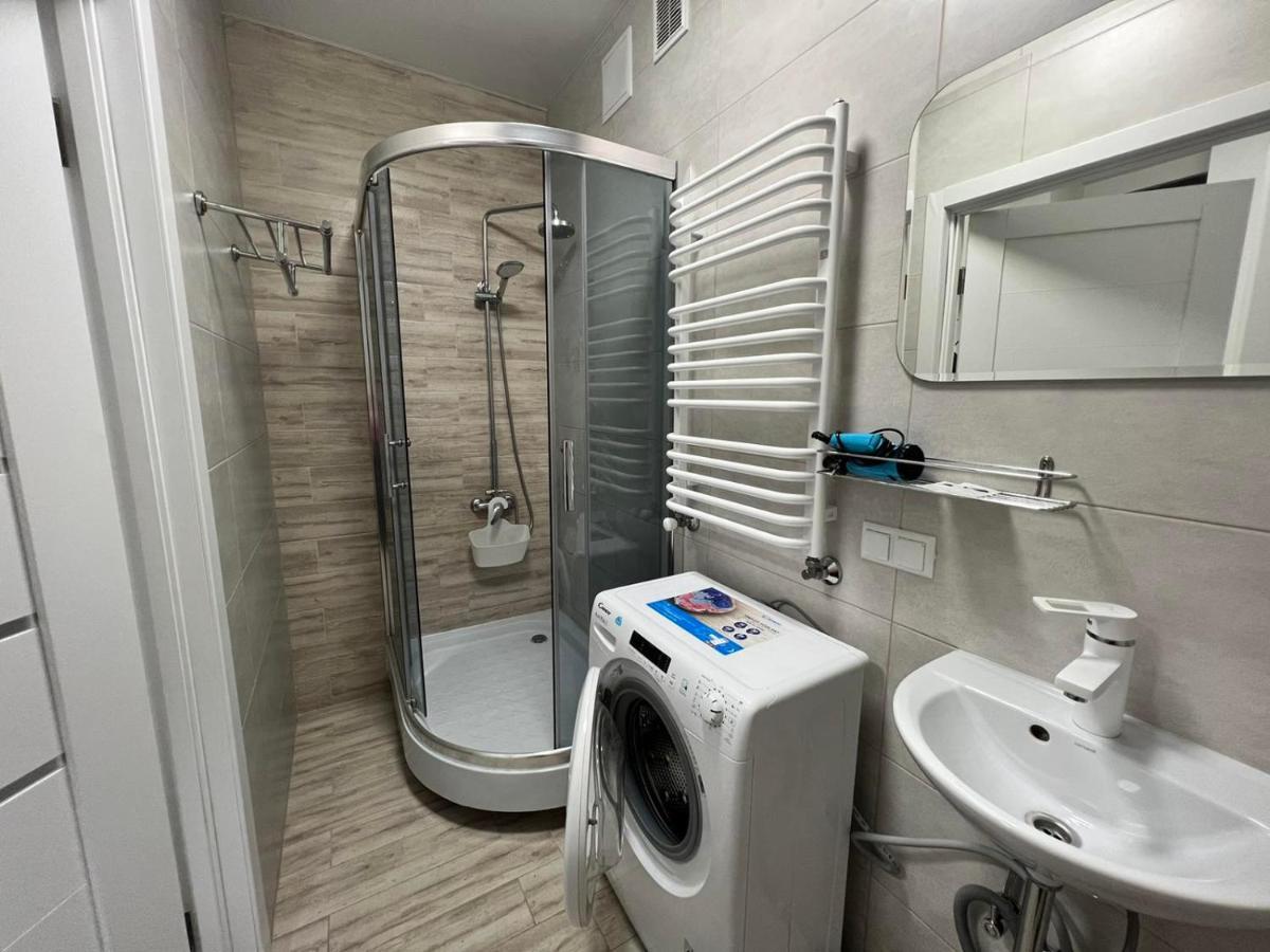 Transfer Apartament І.Franka 59 Leópolis Exterior foto